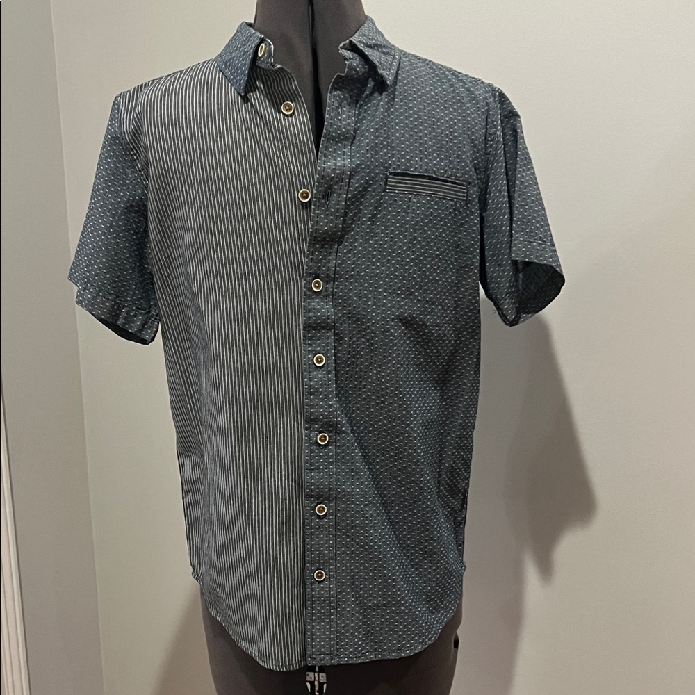 Mossimo Supply Co. Men's Navy Striped Button Down Shirt New